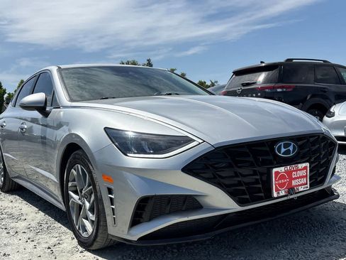 Used 2020 Hyundai Sonata SEL w/ Convenience Package image 10