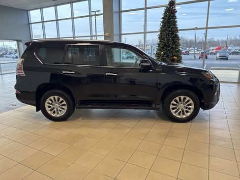 Used 2022 Lexus GX 460 Premium image 6