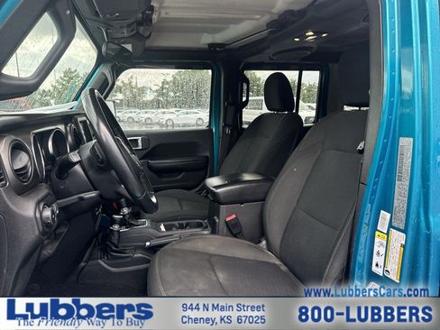 Used 2019 Jeep Wrangler Unlimited Sport S AWD/4WD image 11