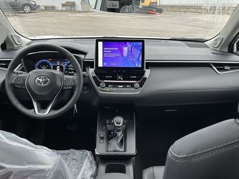 New 2026 Toyota Corolla Cross XLE image 19