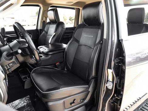 Used 2020 RAM 2500 Laramie image 34