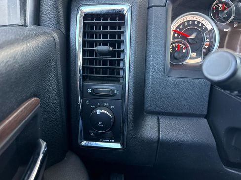 Used 2017 RAM 3500 Laramie image 14