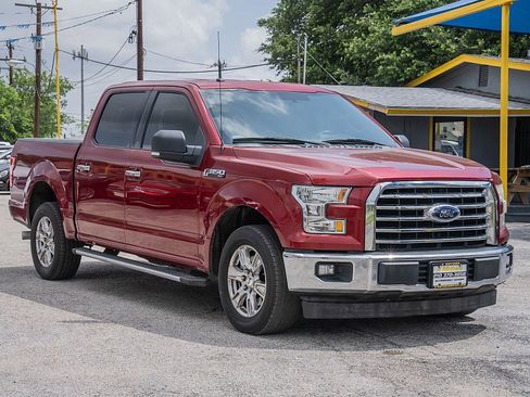 Used 2017 Ford F150 XLT w/ Equipment Group 302A Luxury RWD image 3