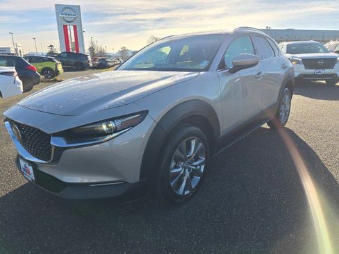 Used 2022 MAZDA CX-30 AWD 2.5 S w/ Premium Package image 7