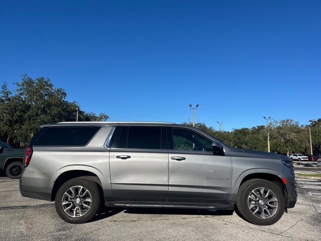 Used 2021 Chevrolet Suburban LT RWD image 6
