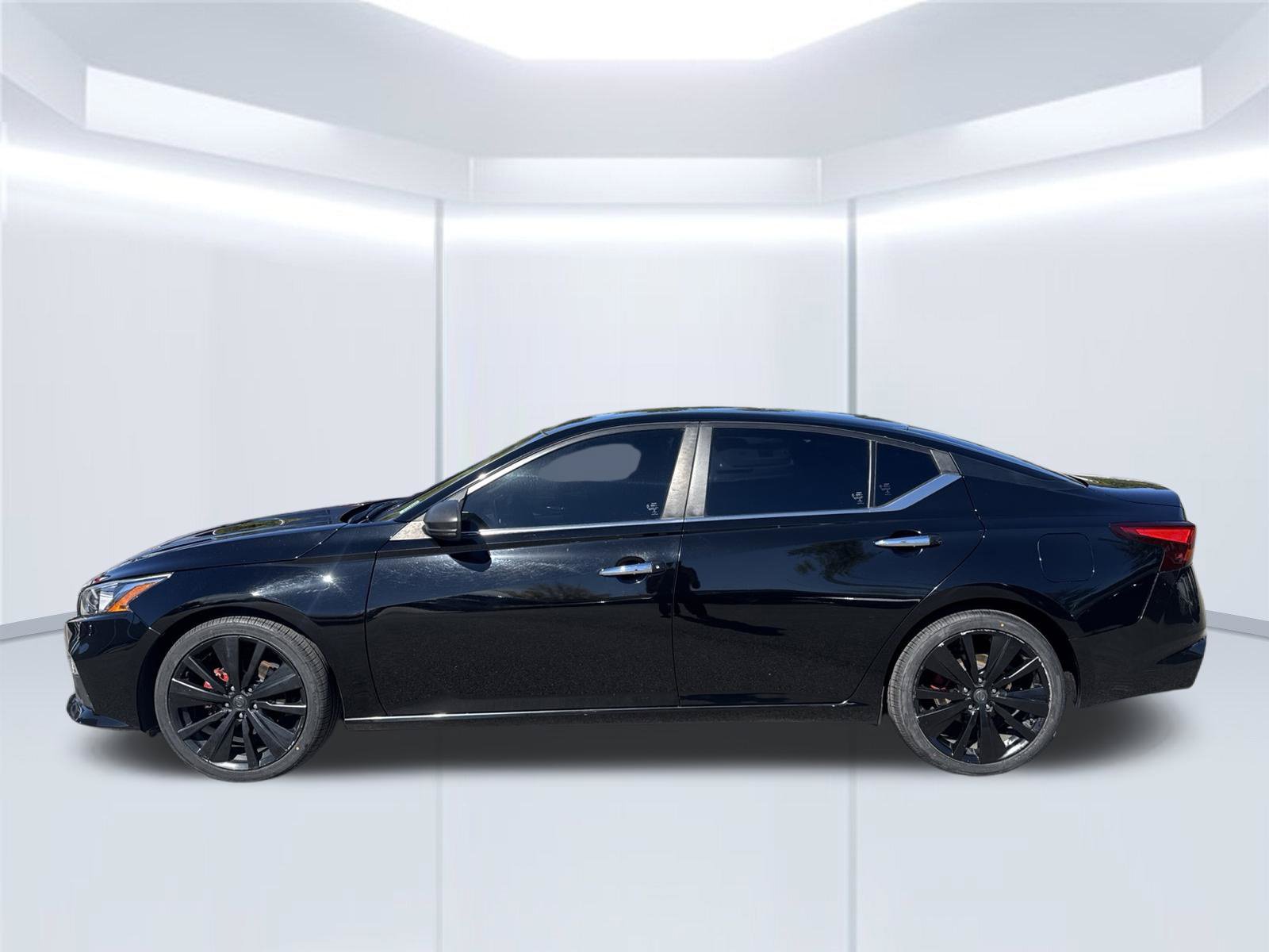 Used 2020 Nissan Altima 2.5 S FWD image 9