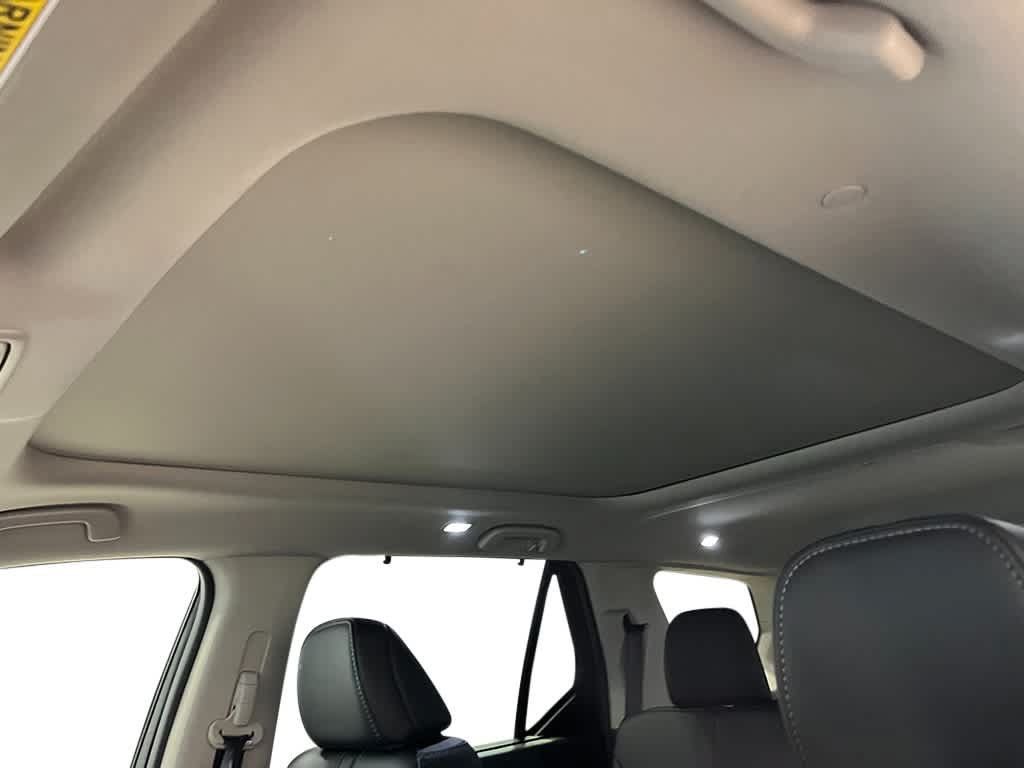 New 2026 Honda Pilot Touring image 22