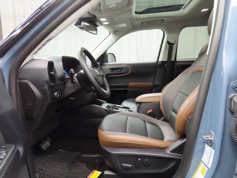 Used 2024 Ford Bronco Sport Outer Banks w/ Tech Package image 9