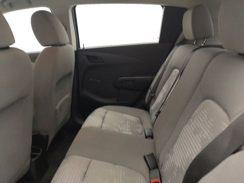 Used 2020 Chevrolet Sonic LT image 18