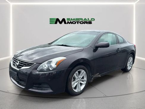 Used 2011 Nissan Altima 2.5 S FWD image 1