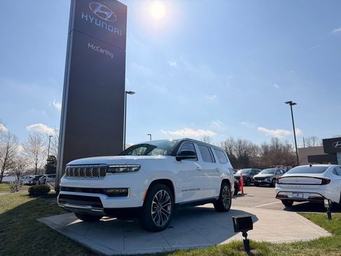 Used 2023 Jeep Grand Wagoneer Series III w/ Rear Seat Video Group 1 image 1