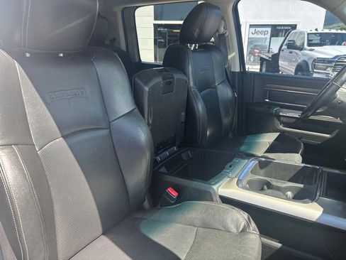 Used 2016 RAM 1500 Laramie AWD/4WD image 15