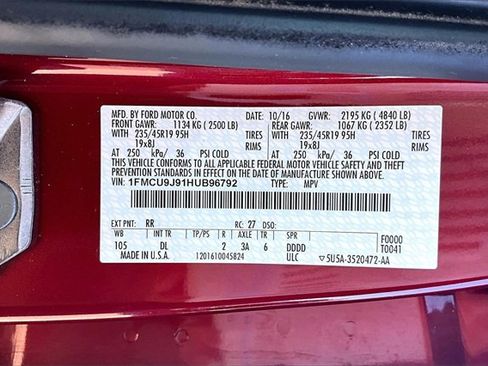 Used 2017 Ford Escape Titanium w/ Equipment Group 301A image 28