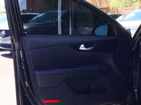 Used 2022 Kia Forte GT-Line image 34