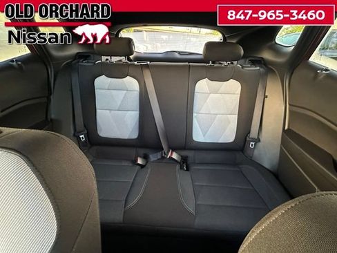 Used 2025 Chevrolet Trax RS w/ Driver Confidence Package FWD image 10