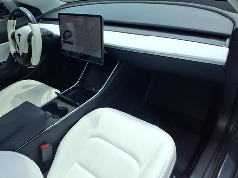 Used 2020 Tesla Model 3 Long Range AWD/4WD image 11