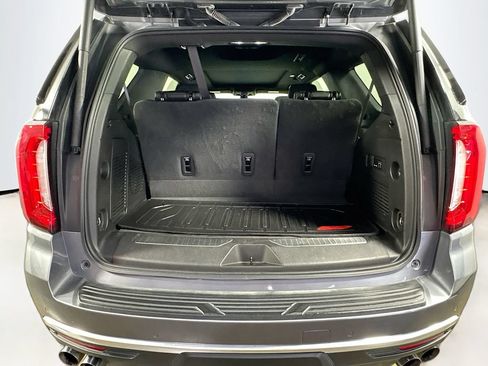 Used 2022 GMC Yukon Denali AWD/4WD image 32