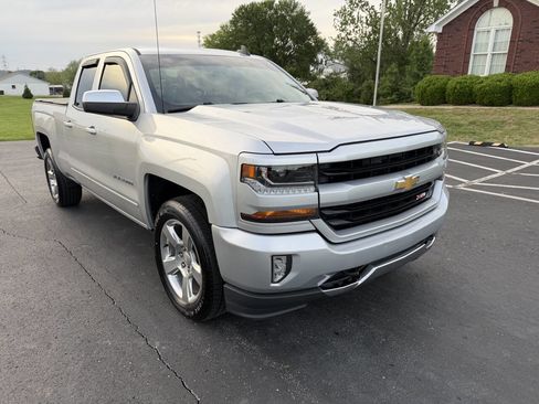 Used 2017 Chevrolet Silverado 1500 LT w/ All Star Edition image 9