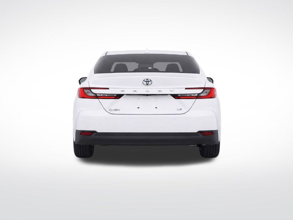 Used 2025 Toyota Camry LE FWD image 6