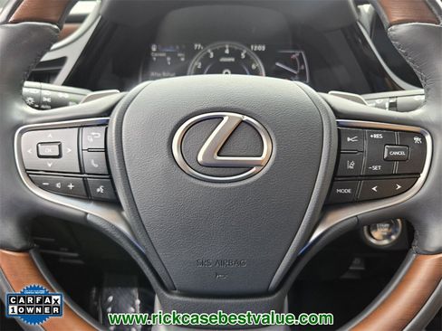 Used 2023 Lexus ES 350 Ultra Luxury image 30