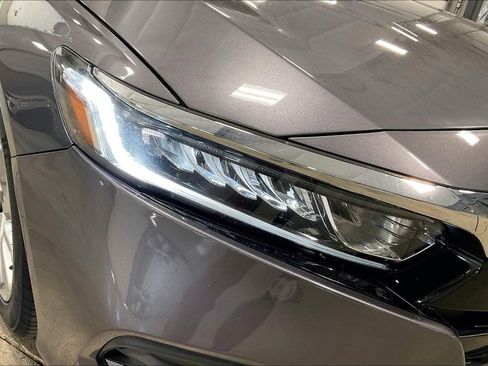 Used 2020 Honda Accord LX image 29