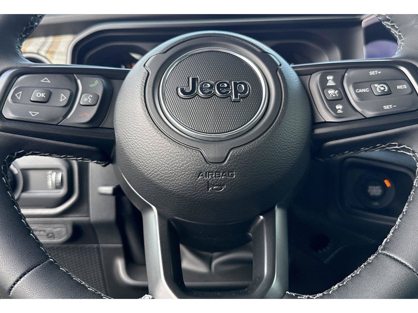 New 2026 Jeep Gladiator Sport AWD/4WD image 11