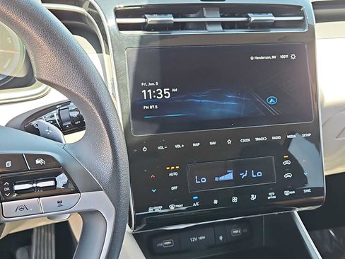 Certified 2024 Hyundai Tucson Blue AWD/4WD image 27