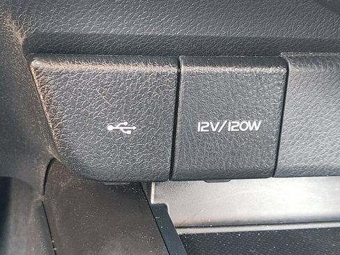 Used 2023 Toyota Camry SE w/ Protection Package (Q2) (TMS) FWD image 15