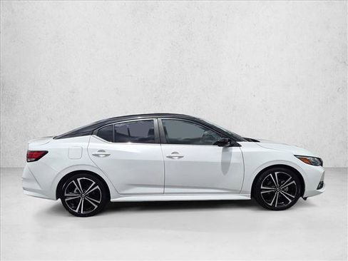 Used 2021 Nissan Sentra SR FWD image 4