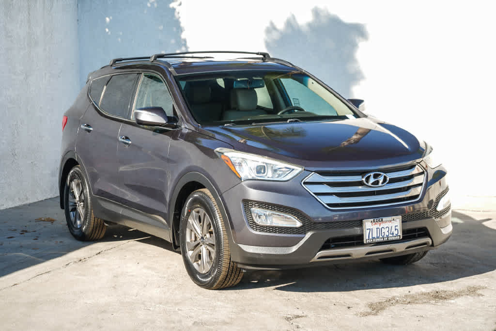 Used 2015 Hyundai Santa Fe Sport w/ Option Group 03 FWD image 3