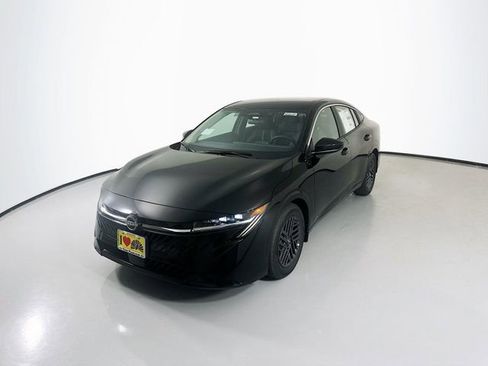 Used 2026 Nissan Sentra SV w/ Floor Mat Package image 3