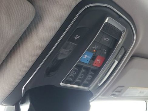 Certified 2023 Jeep Grand Cherokee Limited image 25