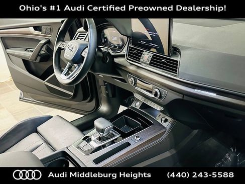 Certified 2025 Audi Q5 e Premium Plus w/ Premium Plus Package AWD/4WD image 11