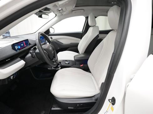 Used 2021 Ford Mustang Mach-E Premium AWD/4WD image 7