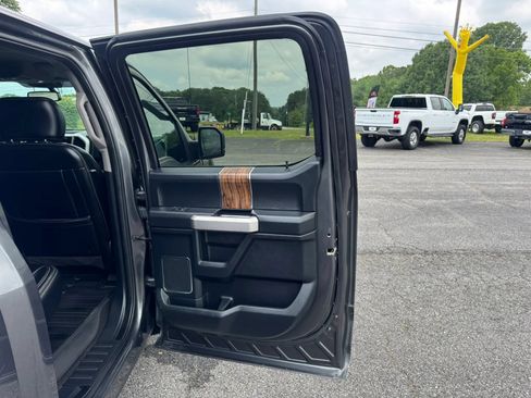 Used 2020 Ford F150 Lariat AWD/4WD image 43