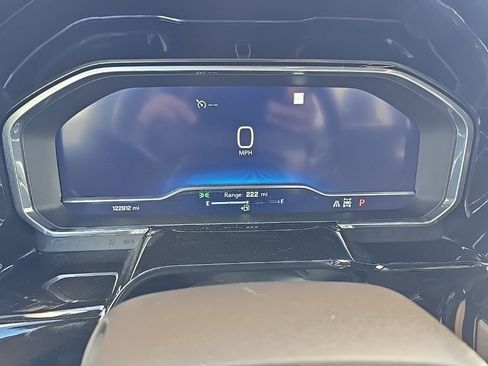 Used 2022 Chevrolet Silverado 1500 LTZ w/ Z71 Off-Road Package image 12