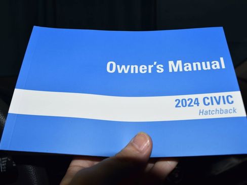 Used 2024 Honda Civic LX image 10