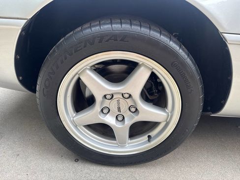 Used 1996 Chevrolet Corvette Convertible image 29