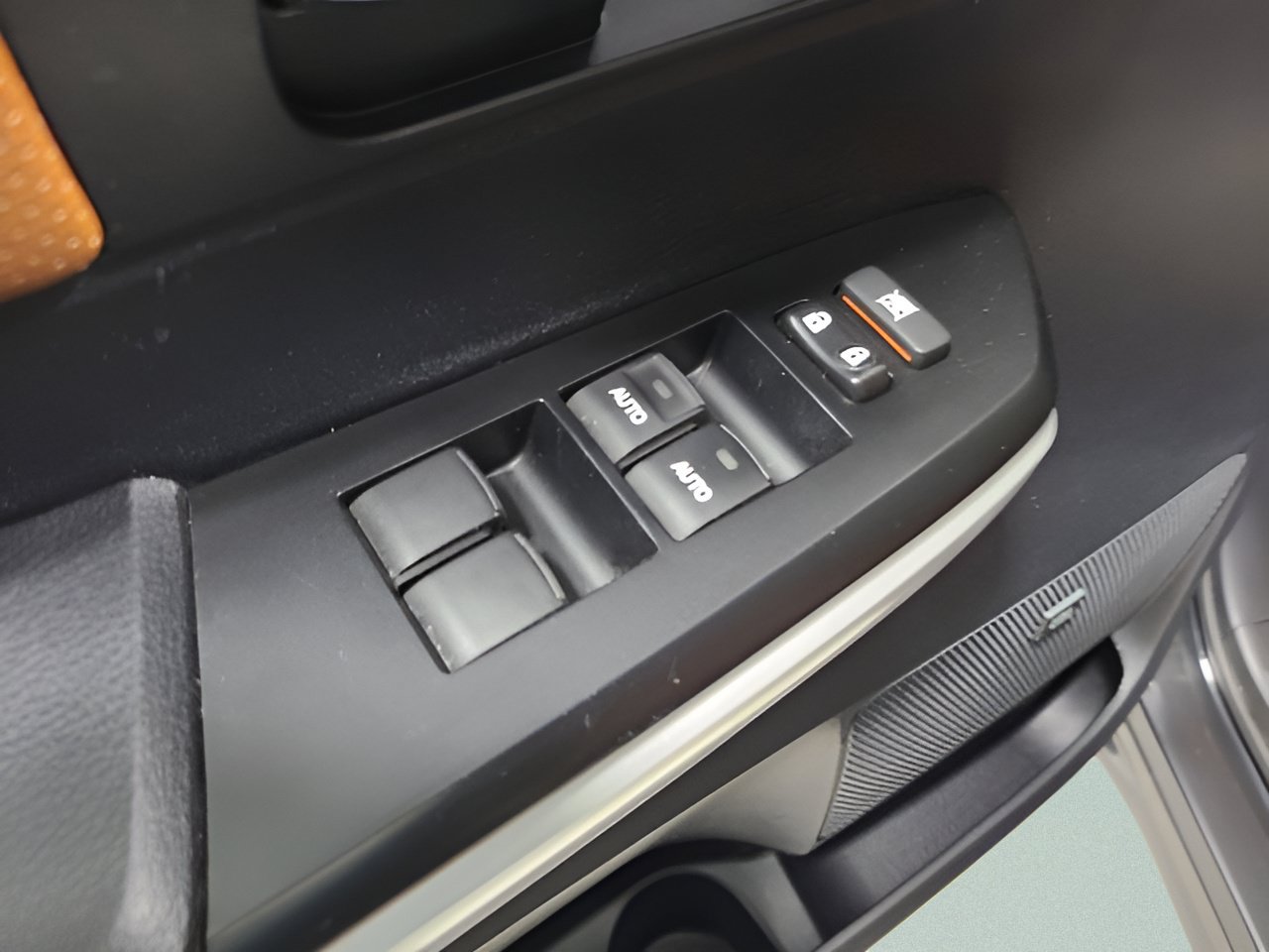 Used 2018 Toyota Tundra 1794 Edition AWD/4WD image 23