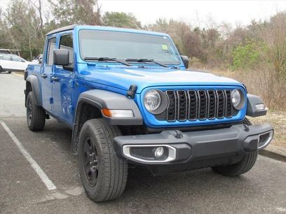 Used 2024 Jeep Gladiator Sport