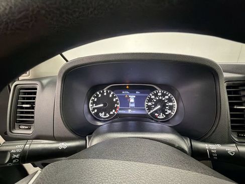 Used 2022 Nissan Frontier S RWD image 11