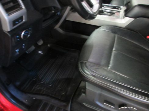 Used 2018 Ford F150 Lariat AWD/4WD image 22