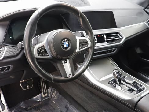 Used 2020 BMW X5 xDrive40i w/ M Sport Package image 7