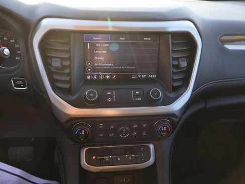Used 2023 GMC Acadia SLE w/ Driver Convenience Package AWD/4WD image 25