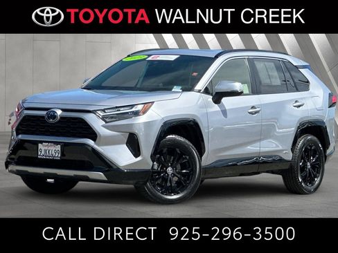 Certified 2023 Toyota RAV4 SE w/ Convenience Package AWD/4WD image 1