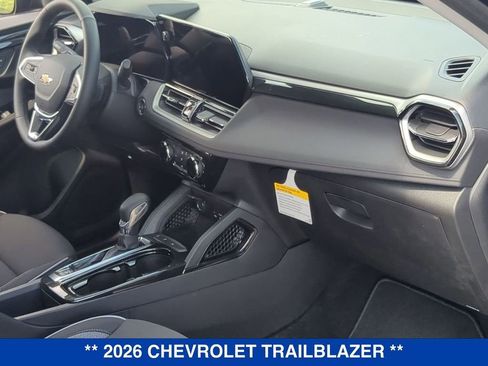 New 2026 Chevrolet TrailBlazer LT w/ LT Cold Weather Package FWD image 21