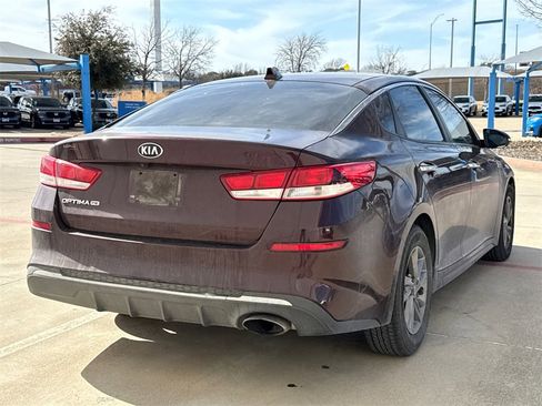 Used 2020 Kia Optima LX image 5