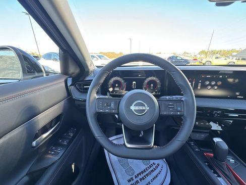 New 2026 Nissan Kicks SR w/ SR Premium Package AWD/4WD image 14