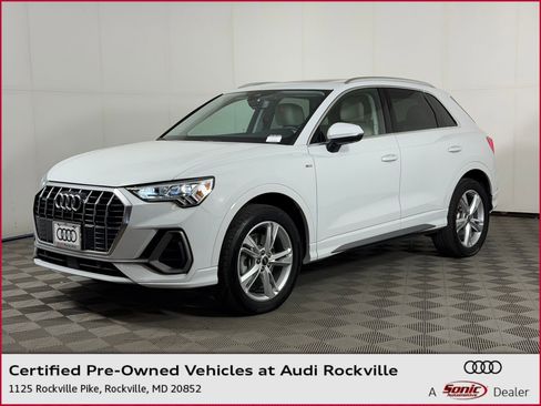 Used 2024 Audi Q3 2.0T Premium Plus AWD/4WD image 1