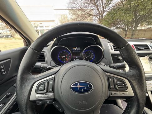 Used 2017 Subaru Legacy 3.6R Limited image 23